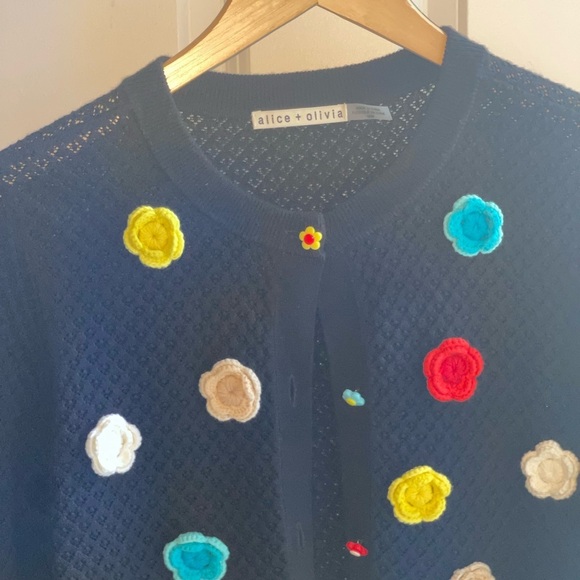 Alice + Olivia Selma Floral Colorful Crochet Pointelle Cardigan {$440} Buttons M - Picture 7 of 11